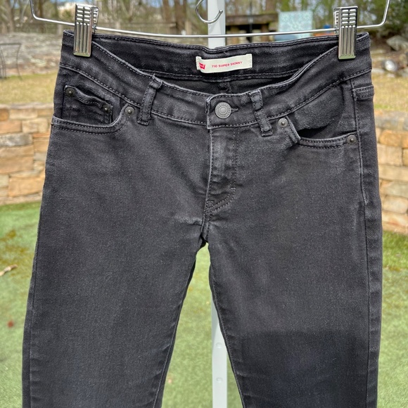 Levi's 710 Super Skinny Black Jeans - Picture 4 of 13